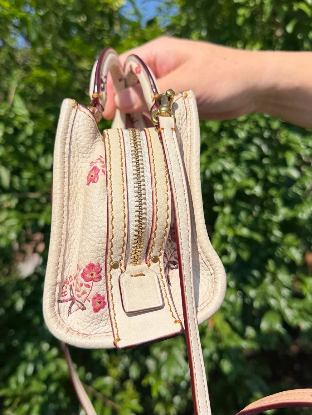 Coach Rogue 17 with Floral Bow Print (26835)
